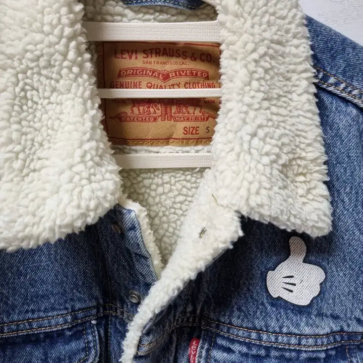 [SOLD OUT] 리바이스x미키마우스 쉐르파 트러커 자켓 S