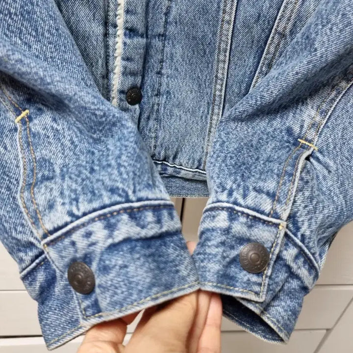 [SOLD OUT] 리바이스x미키마우스 쉐르파 트러커 자켓 S