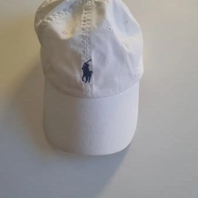 [SOLD OUT] 폴로 랄프로렌 화이트 볼캡