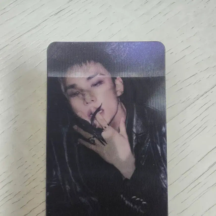 [BUNJANG] Stray Kids Hyunjin Lenticular Photocard / 스키즈 현진 렌티큘러 양도