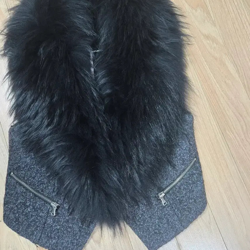 [BUNJANG] Egoist Raccoon Fur Vest / 에고이스트 라쿤털 베스트