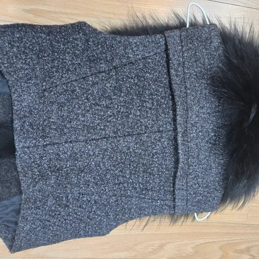 [BUNJANG] Egoist Raccoon Fur Vest / 에고이스트 라쿤털 베스트