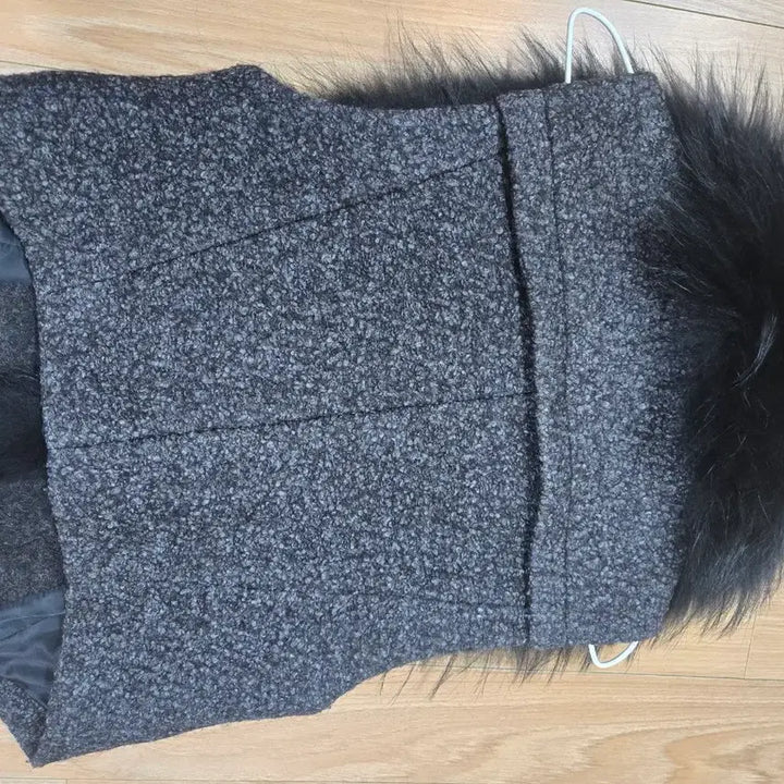 [BUNJANG] Egoist Raccoon Fur Vest / 에고이스트 라쿤털 베스트