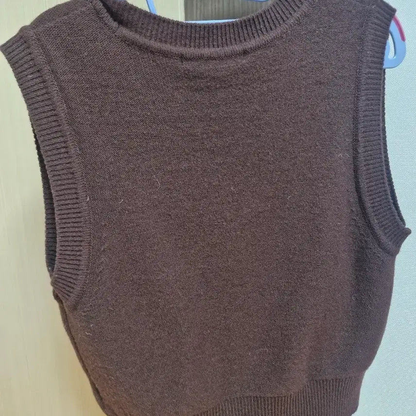 [BUNJANG] On&amp;On Brown Wool Vest / 온앤온 브라운 모직조끼 01