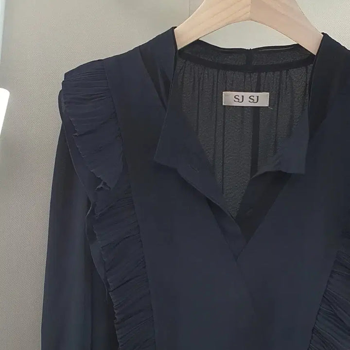 [SOLD OUT] 한섬sjsj 셔링 플리츠 쉬폰원피스