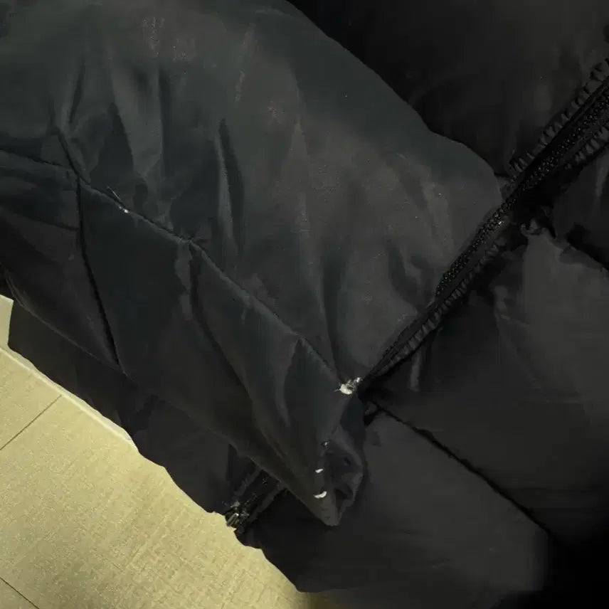 [BUNJANG] MNGU Cropped Padded Jacket / MNGU 크롭패딩