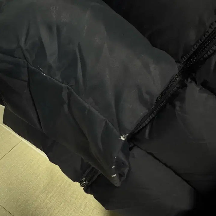 [BUNJANG] MNGU Cropped Padded Jacket / MNGU 크롭패딩