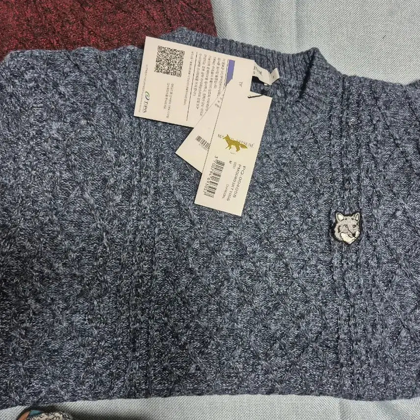 [BUNJANG] Maison Kitsune Waffle Knit Sweater / 메종키츠네 와플 니트