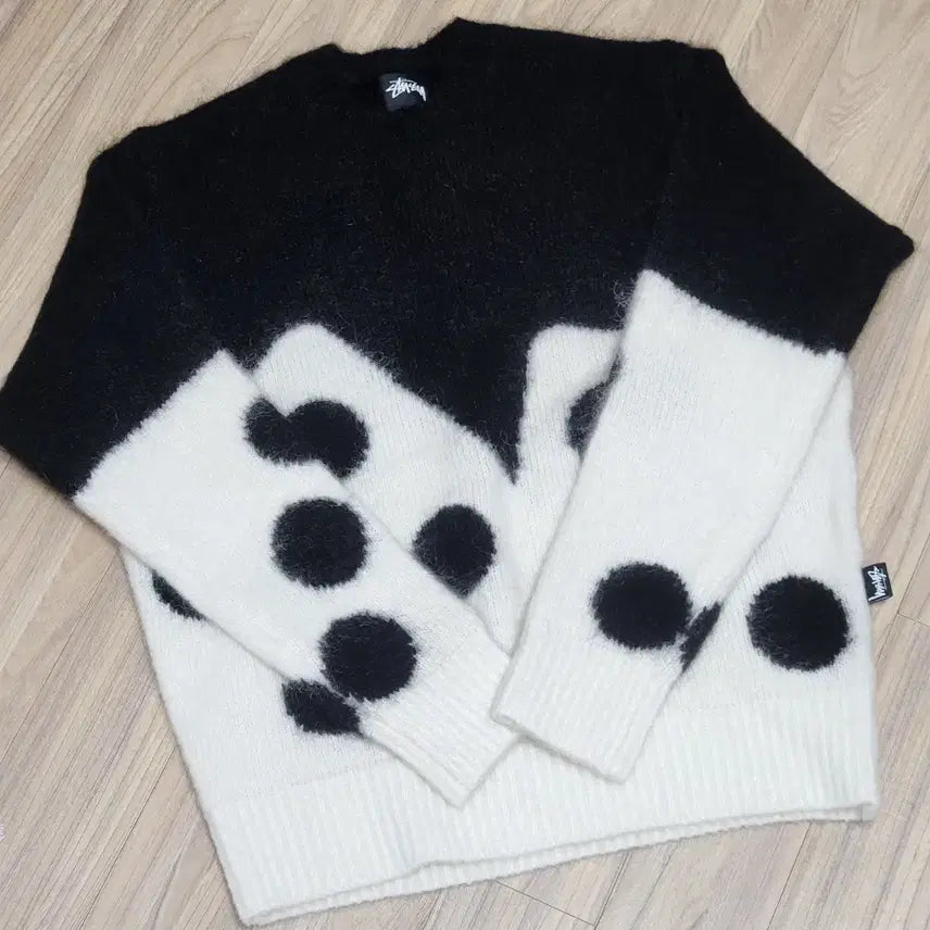 [BUNJANG] Stussy Dice Puffy Crew Knit Sweater Black S / STUSSY 스투시 다이스 퍼지 크루 니트 스웨터 블랙 S 판매합니다