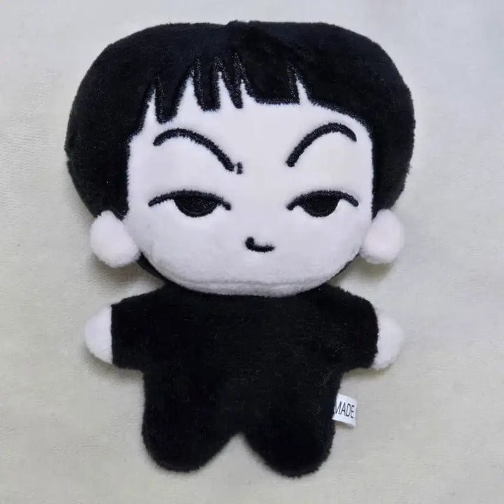 [BUNJANG] ONF E-TION 20cm Doll / 온앤오프 이션 인형 션덩이