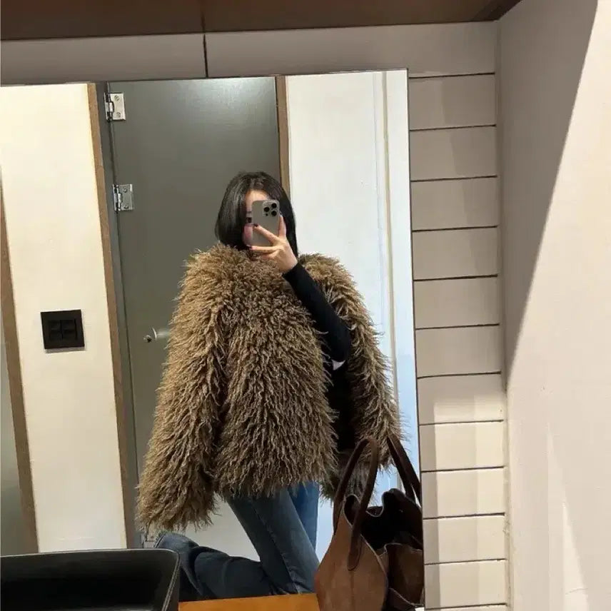 [BUNJANG] De Myn Long Hair Faux Shearling Fur Jacket / 드민 롱헤어 페이크퍼 시어링  퍼 자켓