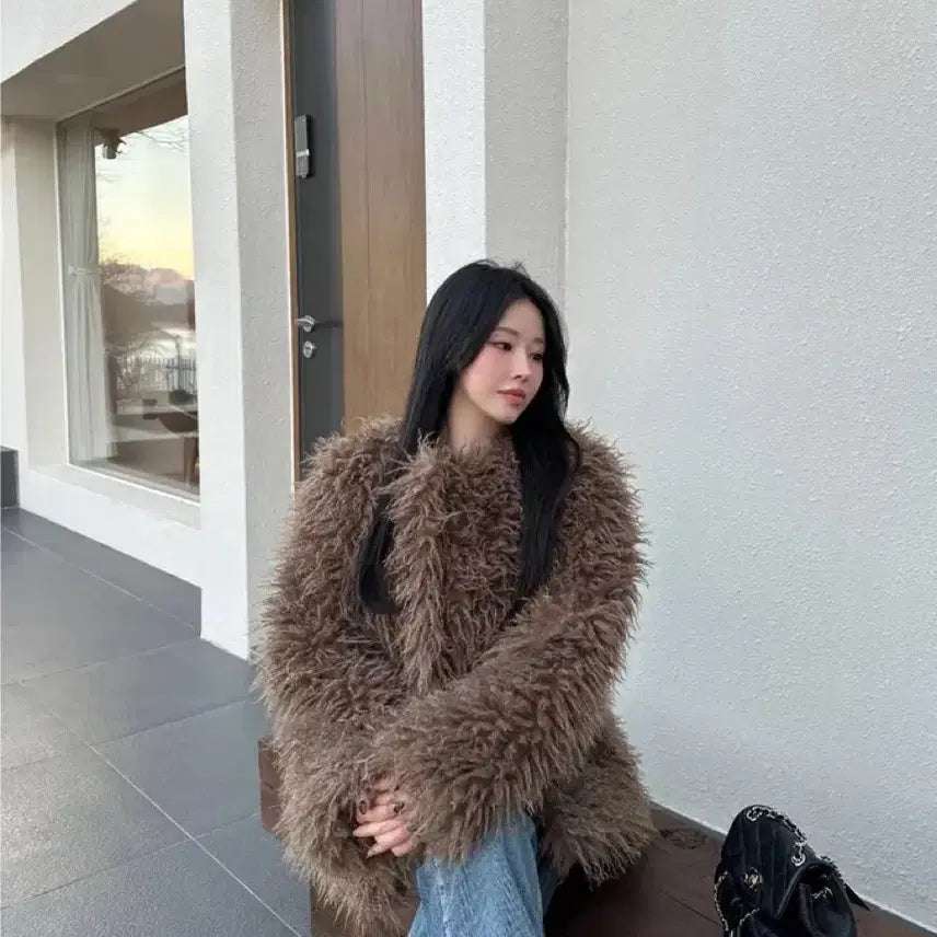 [BUNJANG] De Myn Long Hair Faux Shearling Fur Jacket / 드민 롱헤어 페이크퍼 시어링  퍼 자켓