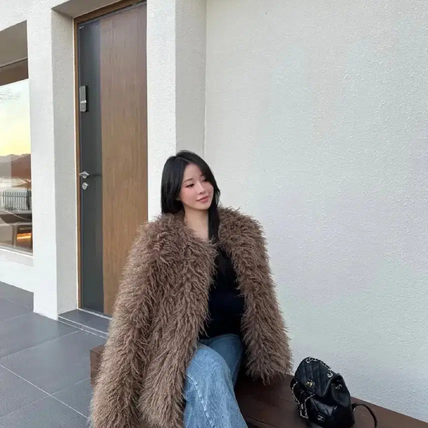 [BUNJANG] De Myn Long Hair Faux Shearling Fur Jacket / 드민 롱헤어 페이크퍼 시어링  퍼 자켓