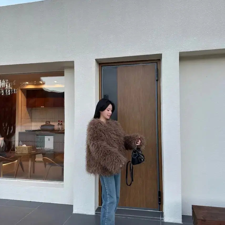 [BUNJANG] De Myn Long Hair Faux Shearling Fur Jacket / 드민 롱헤어 페이크퍼 시어링  퍼 자켓