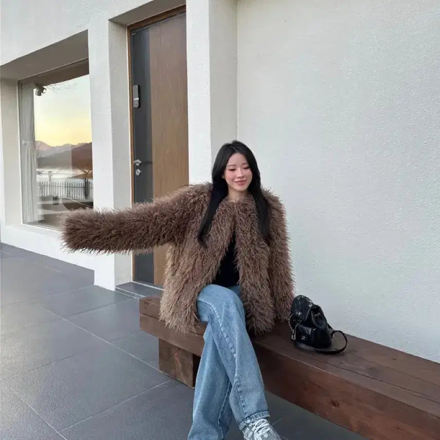 [BUNJANG] De Myn Long Hair Faux Shearling Fur Jacket / 드민 롱헤어 페이크퍼 시어링  퍼 자켓