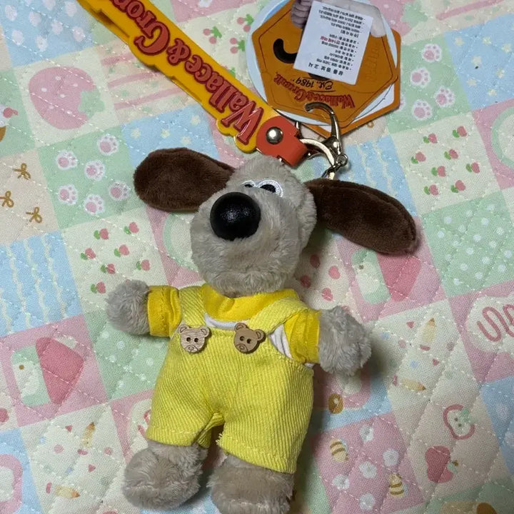 [BUNJANG] Gromit Overalls Doll Keychain / 멜빵 그로밋 인형 키링