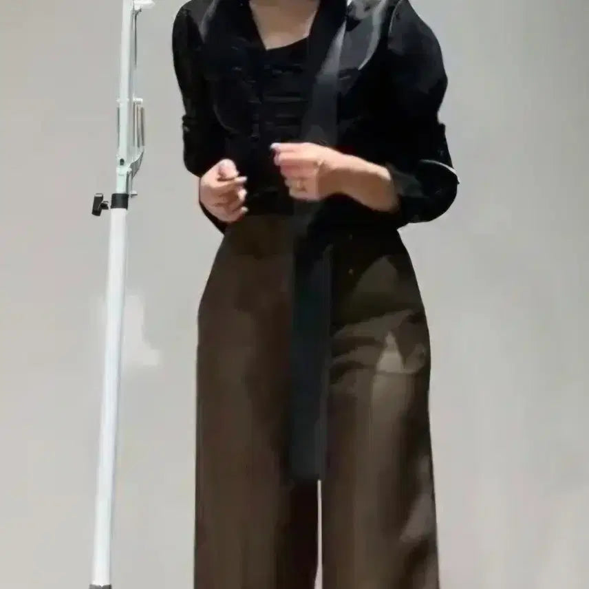 [BUNJANG] Bron Muffler Blouse / 브론 머플러 블라우스