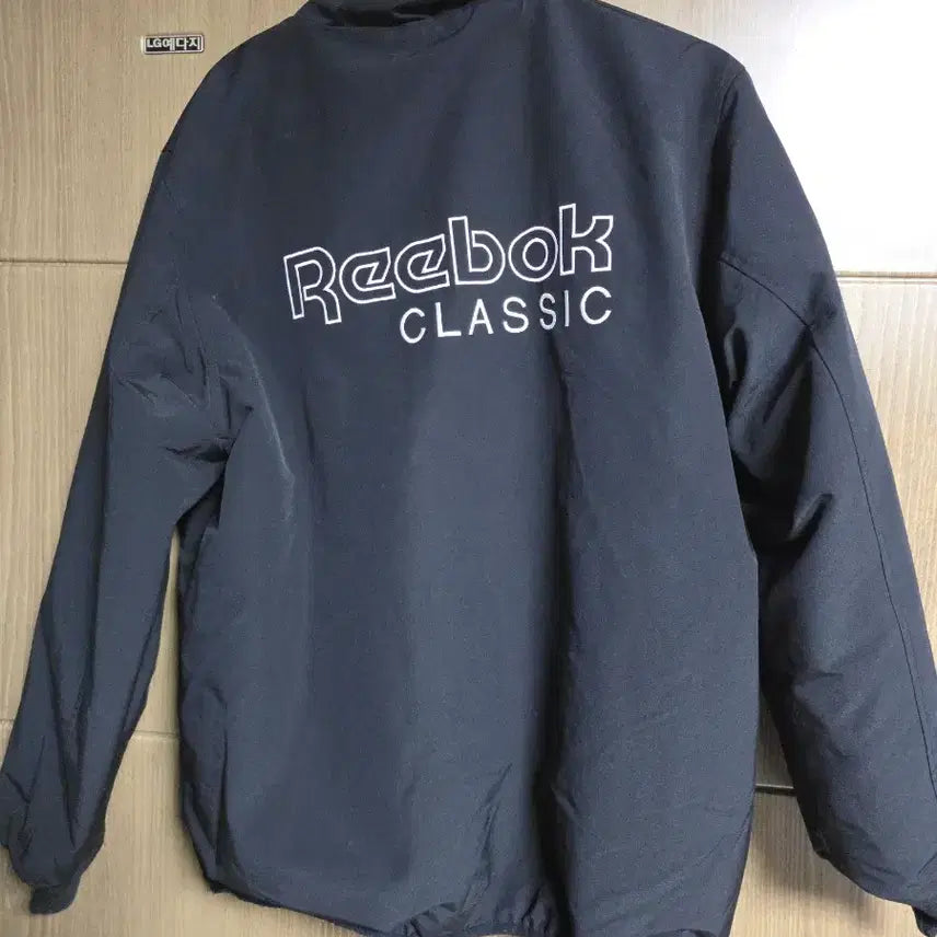 [BUNJANG] Covernat x Reebok Reversible Fleece Jacket / 리복 커버낫 콜라보 후리스