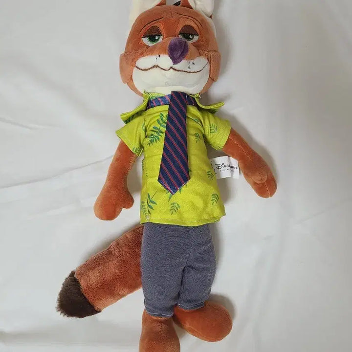 [BUNJANG] Disney Zootopia Nick Wilde Plush Doll / 디즈니 주토피아 닉 와일드 봉제인형 정품