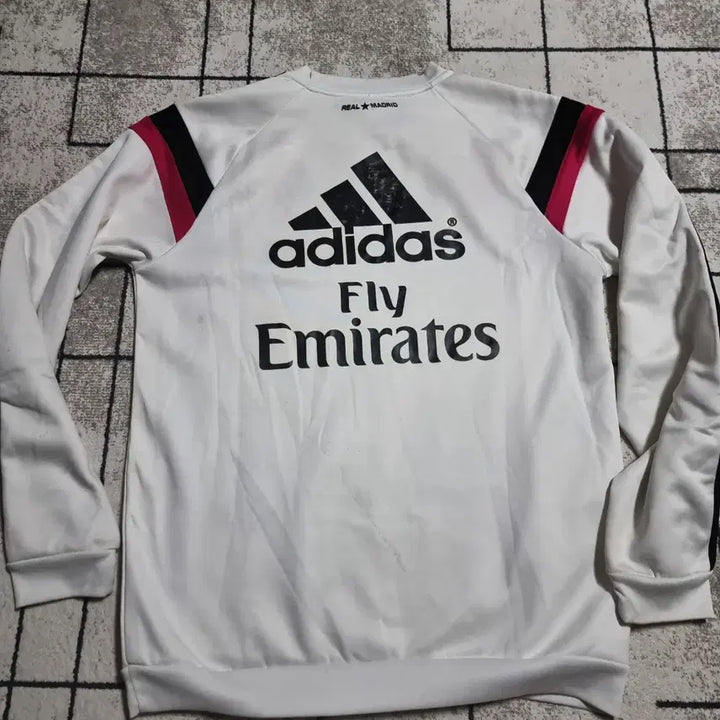 [BUNJANG] Real Madrid Training Top (Size L) / 14-15 호날두 시즌 레알마드리드 트레이닝 탑 사이즈 L