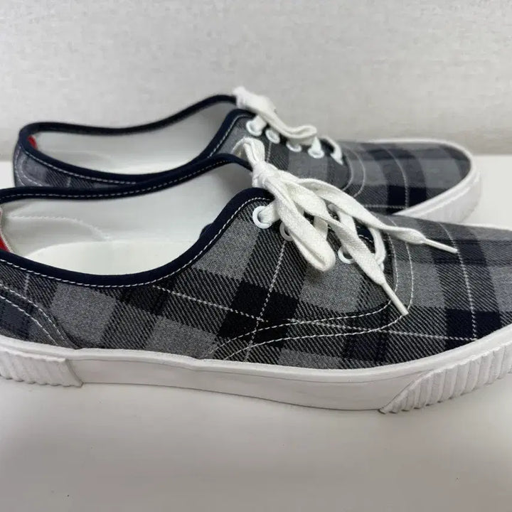 [BUNJANG] Thom Browne Canvas Trainer (270) / 톰브라운 캔버스 트레이너 (270)