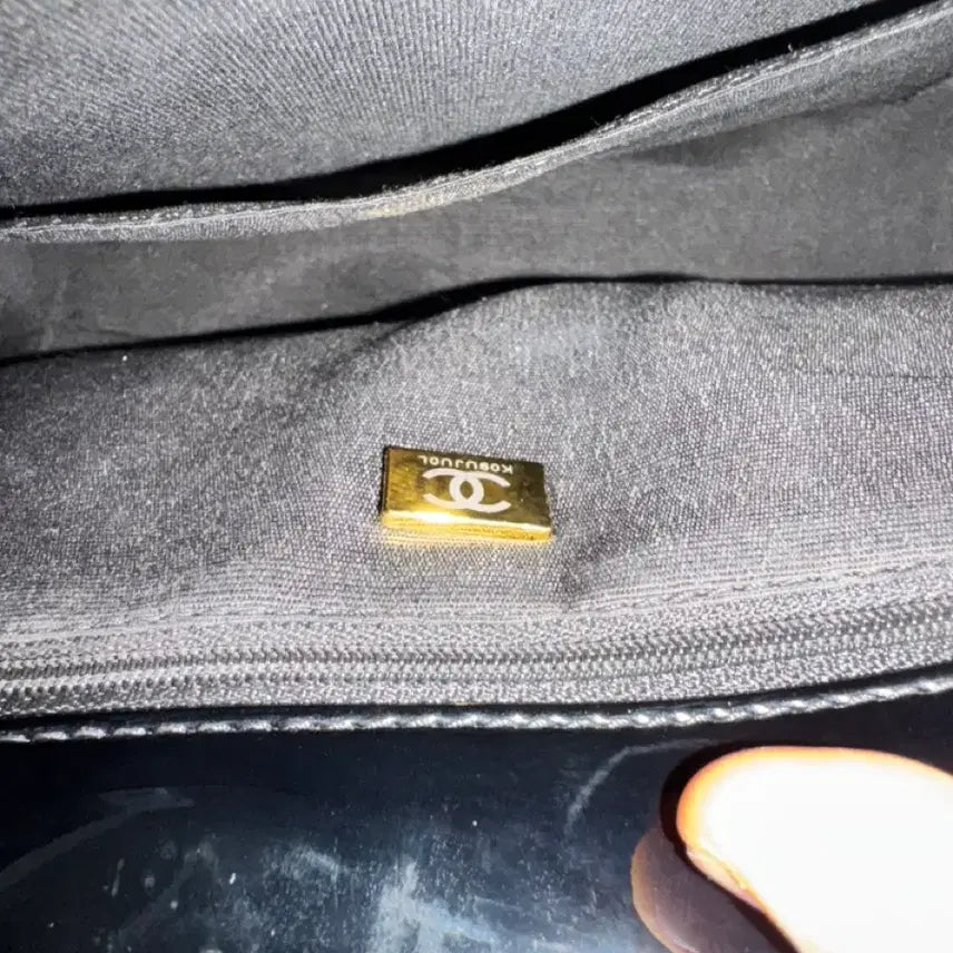 [BUNJANG] Chanel Backpack / 패이던트 샤넬 백팩