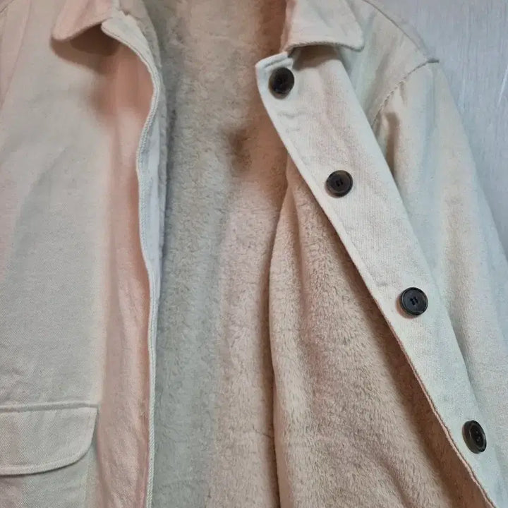 [BUNJANG] ITS MO Ivory Fur Lined Jacket / ITS MO 브랜드의 아이보리색 털 안감 자켓