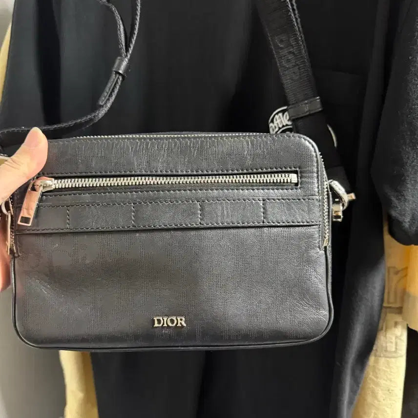 [BUNJANG] Dior Oblique Messenger Bag / 디올 사파리 오블리크 갤럭시 메신저백
