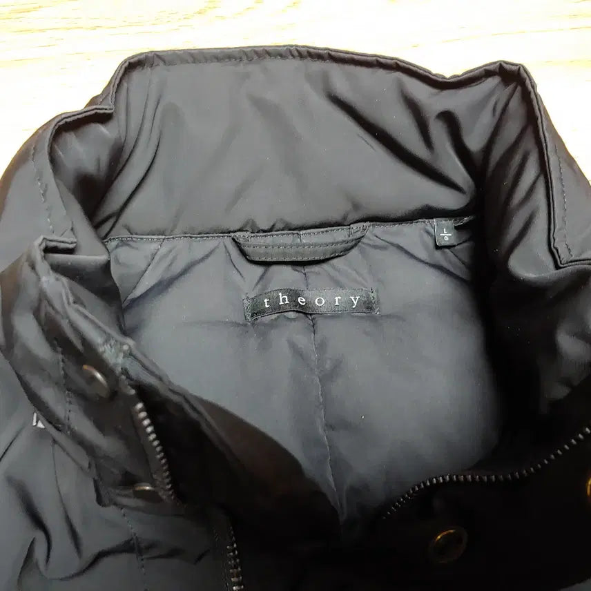 [BUNJANG] Theory Down Padded Coat Black L / 띠어리 다운 패딩코트 블랙 L 판매합니다.