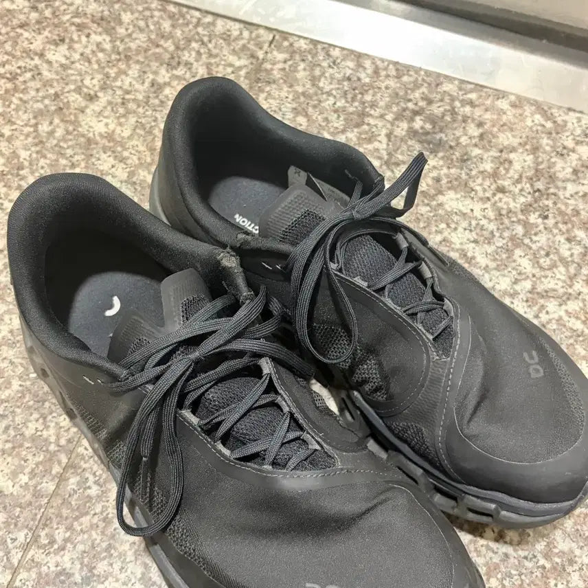 [BUNJANG] On Running Cloudmonster 2 Black Magnet / 온 러닝 PAF 클라우드몬스터2 블랙 마그넷