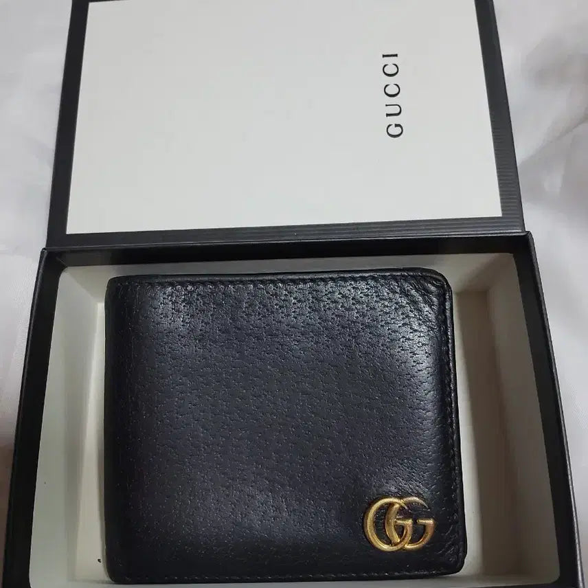 [BUNJANG] Gucci GG Marmont Black Bifold Wallet Full Box / 구찌 GG 마몬트 블랙 반지갑 풀박스