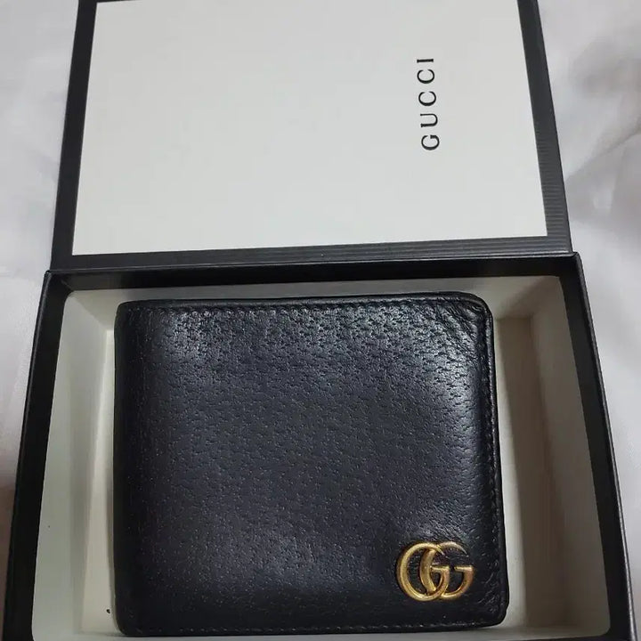[BUNJANG] Gucci GG Marmont Black Bifold Wallet Full Box / 구찌 GG 마몬트 블랙 반지갑 풀박스