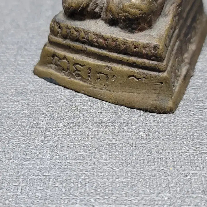 [BUNJANG] Thai Rice Goddess Bronze Seated Buddha Statue / 오래된 불상 쌀의 여신 태국