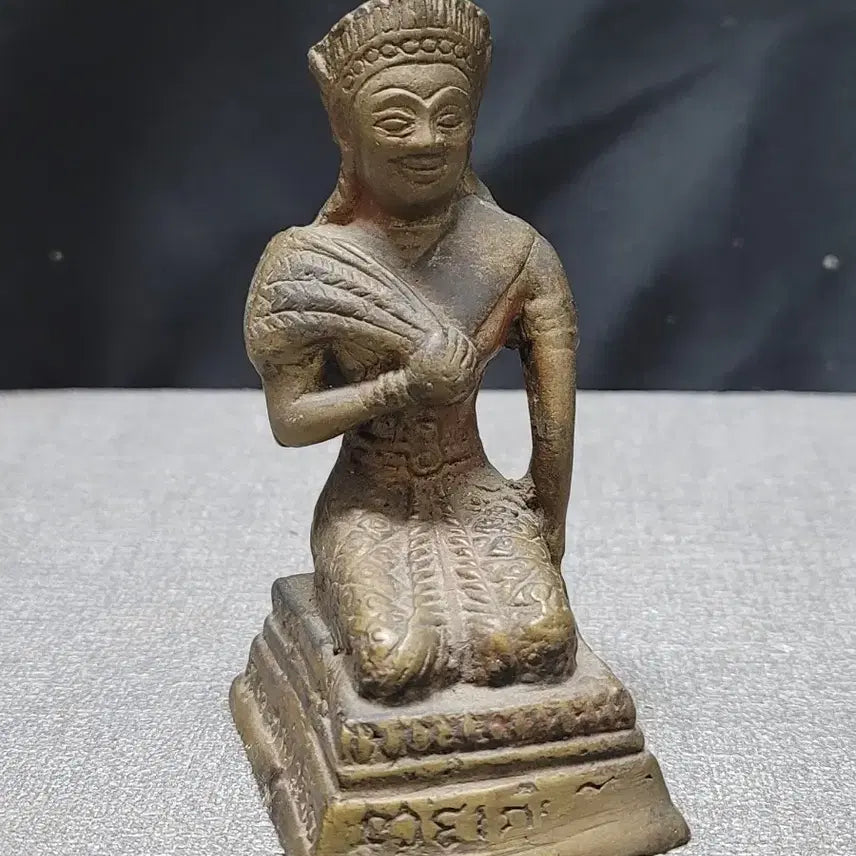[BUNJANG] Thai Rice Goddess Bronze Seated Buddha Statue / 오래된 불상 쌀의 여신 태국