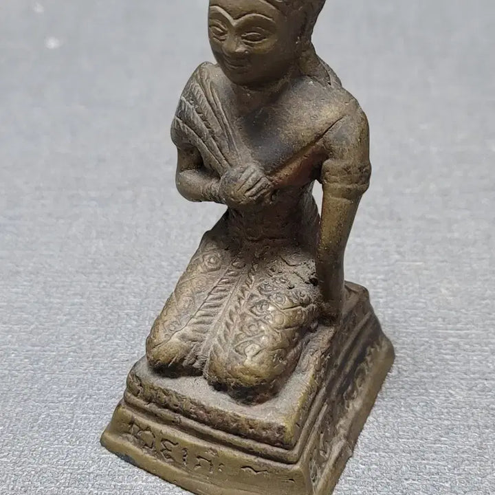 [BUNJANG] Thai Rice Goddess Bronze Seated Buddha Statue / 오래된 불상 쌀의 여신 태국