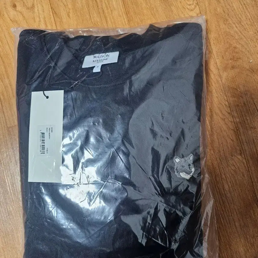 [SOLD OUT] 메종키츠네 폭스 패치 블랙 맨투맨 티셔츠M