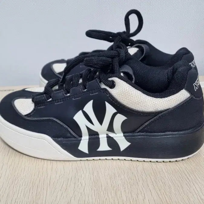 [SOLD OUT] MLB 청키라이너 와이드 250