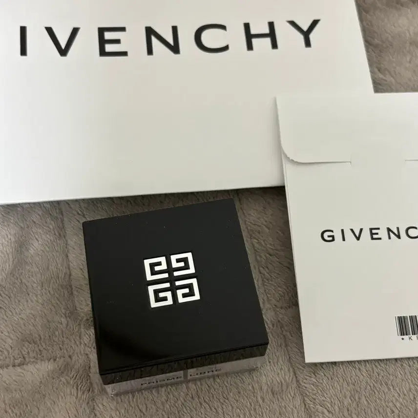 [BUNJANG] Givenchy Prisme Libre Mini Loose Powder / 정품) 지방시 프리즘 리브르 미니 루스 파우더