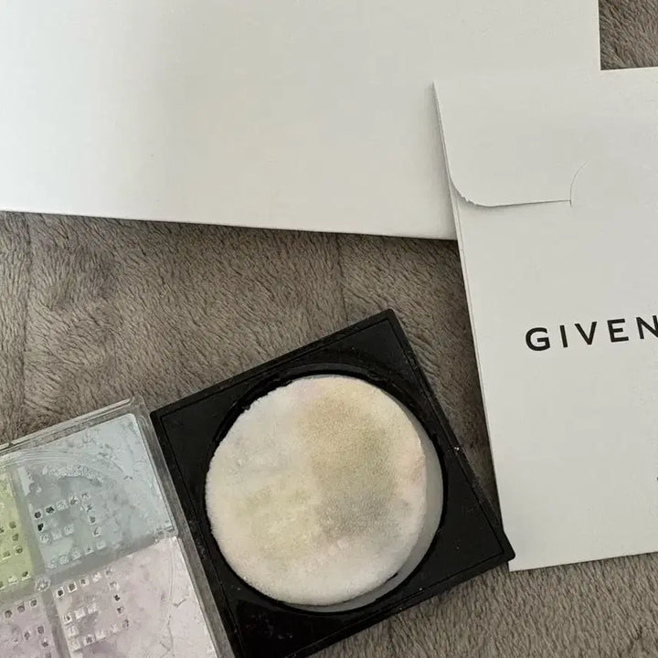 [BUNJANG] Givenchy Prisme Libre Mini Loose Powder / 정품) 지방시 프리즘 리브르 미니 루스 파우더