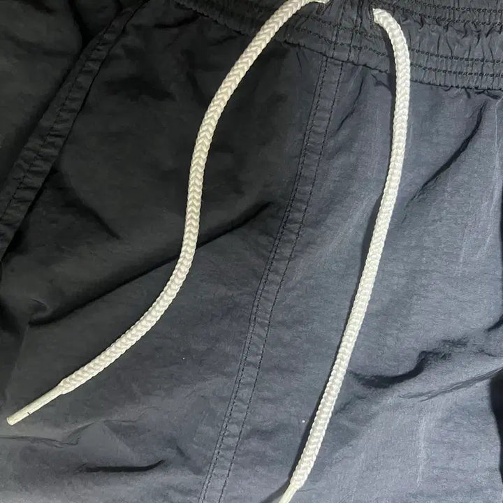 [BUNJANG] Stussy Nike Water Shorts (Off Noir) - Size M / (m) 스투시 나이키 워터 쇼츠 오프느아르