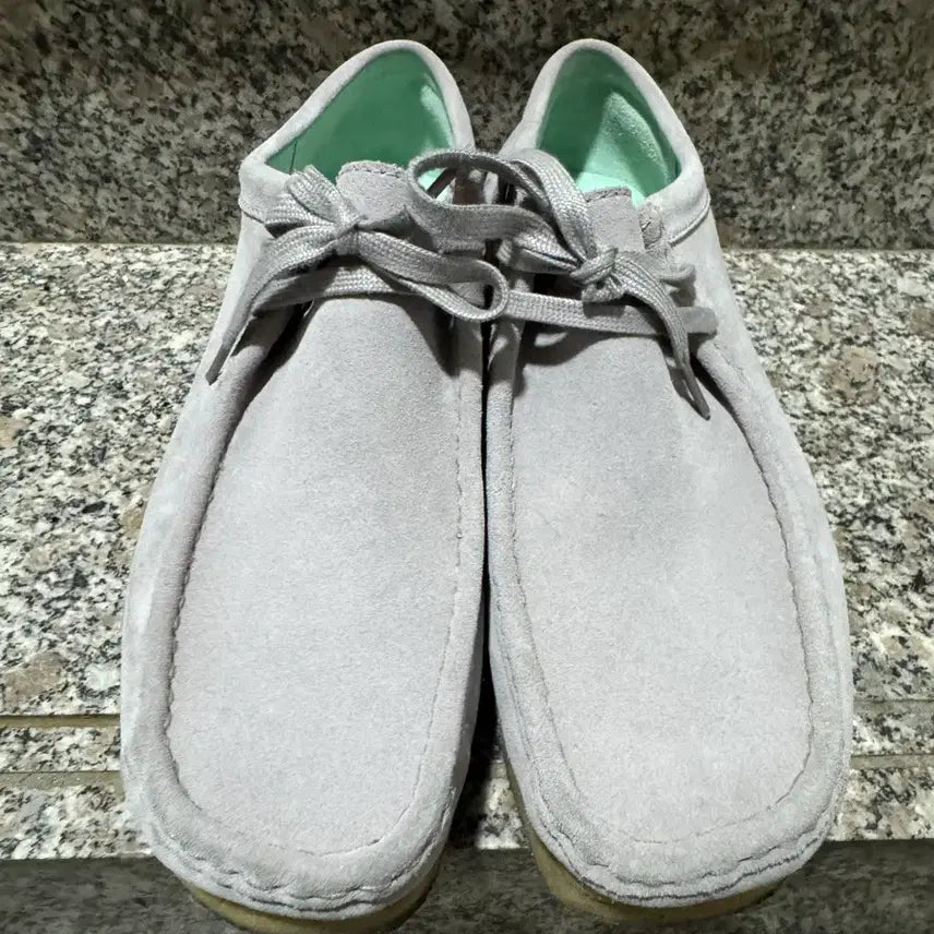 [BUNJANG] Clarks Wallabee Mint Lilac Shoes / 클락스 왈라비 8 사이즈 신형 265-270 민트 라일락 (거의새것!)