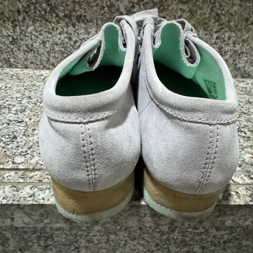 [BUNJANG] Clarks Wallabee Mint Lilac Shoes / 클락스 왈라비 8 사이즈 신형 265-270 민트 라일락 (거의새것!)
