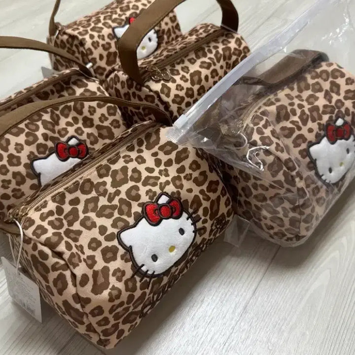 [BUNJANG] Sanrio Hello Kitty Leopard Mini Tote Bag / 새상품) 산리오 헬로키티 레오파드 미니 토트백