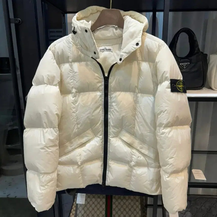 [BUNJANG] Stone Island Crinkle Reps White Padded Jacket (S) / 스톤아일랜드 크링클립스 화이트 패딩 s