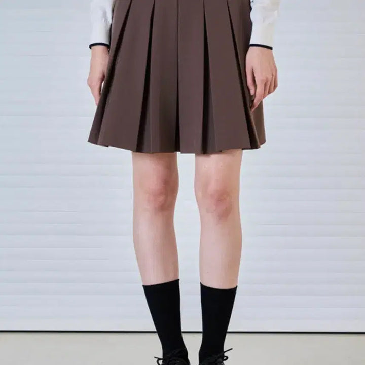 [BUNJANG] Oiive Classic Pleats Skirt (Moca Brown) / 오아이브 클래식 플리츠 스커트 (모카브라운)