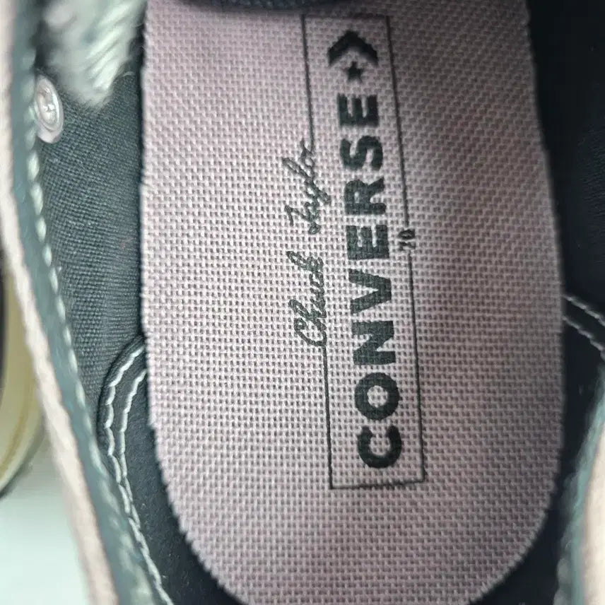 [BUNJANG] Vintroe Converse Chuck 70 Low Plum Chalk Sneakers (Size 240) / 빈트로^^240 컨버스 척 70 로우 플럼 초크 새상품급