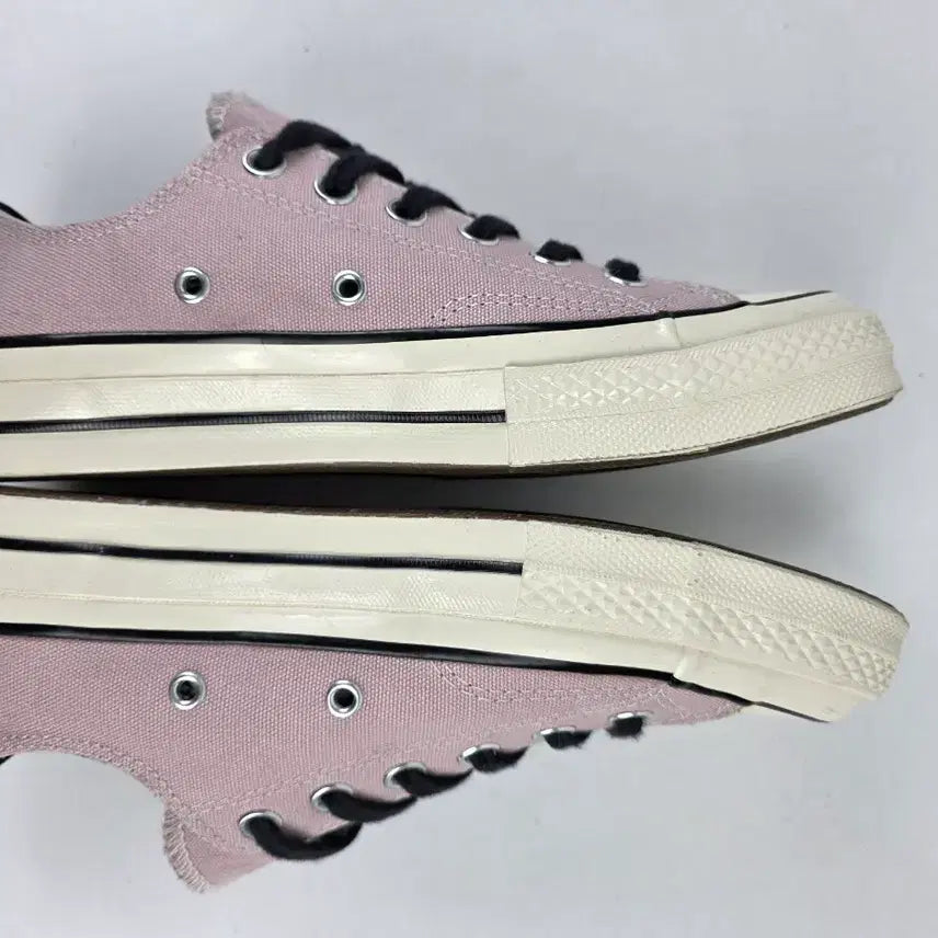[BUNJANG] Vintroe Converse Chuck 70 Low Plum Chalk Sneakers (Size 240) / 빈트로^^240 컨버스 척 70 로우 플럼 초크 새상품급