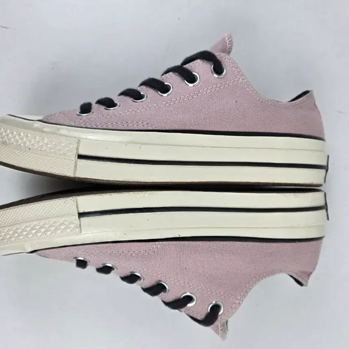 [BUNJANG] Vintroe Converse Chuck 70 Low Plum Chalk Sneakers (Size 240) / 빈트로^^240 컨버스 척 70 로우 플럼 초크 새상품급