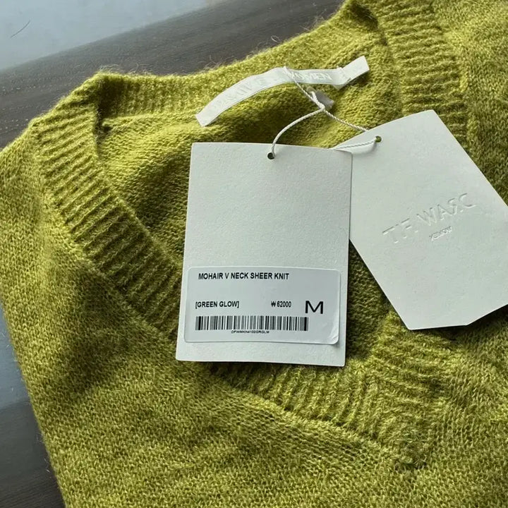 [BUNJANG] Drawfit Women Mohair V-Neck Sheer Knit Top / (새상품)(M) 드로우핏 우먼 모헤어 브이넥 시어 니트 GREEN