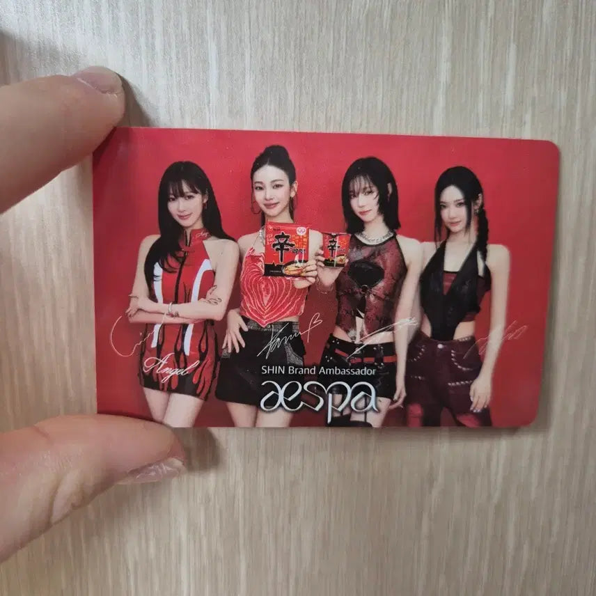[BUNJANG] aespa Shin Ramyun Special Edition Group Photocard / 에스파 신라면 스페셜 에디션 카드 단체